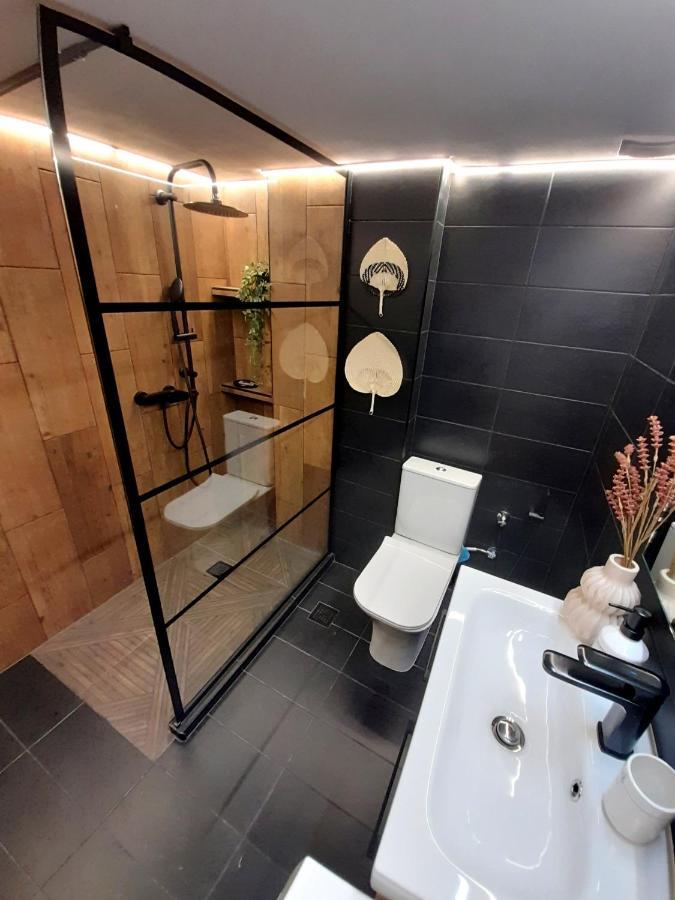 Wisdom'S Nest Athens Apartment ภายนอก รูปภาพ