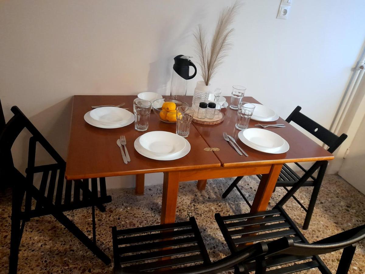 Wisdom'S Nest Athens Apartment ภายนอก รูปภาพ