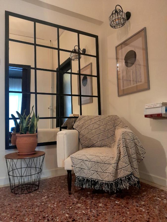 Wisdom'S Nest Athens Apartment ภายนอก รูปภาพ